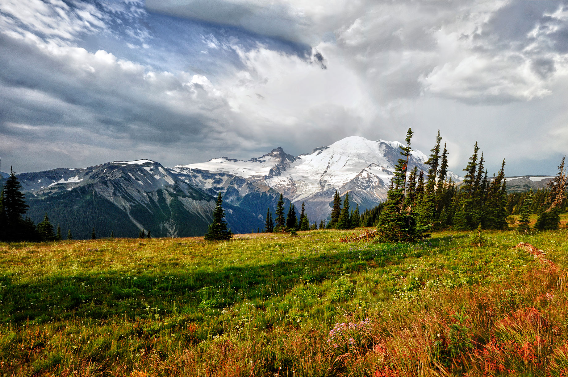 Hotel Near Mount Rainier